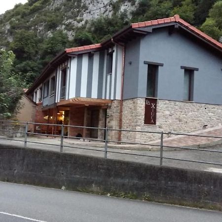 Casas La Xiuca Guest House Corras de la Puente Ngoại thất bức ảnh